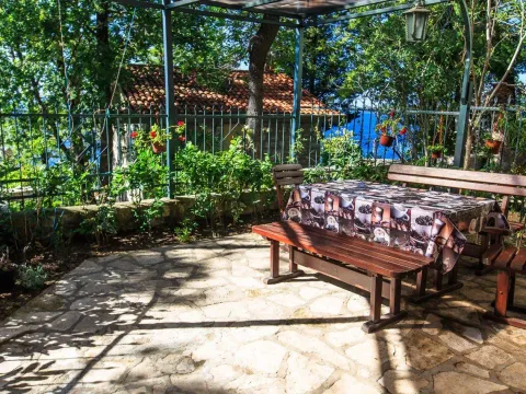 Sale, house, 120m², Perazića do, Budva - image 11