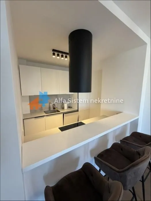 Rent, three bedroom apartment, 68m², Centar Sve Podlokacije, Beograd
