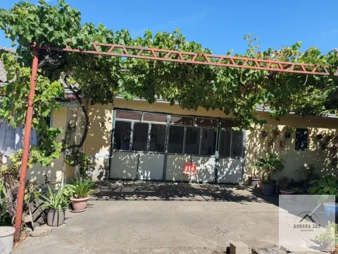 Sale, house, 104m², Irig, Srbija - image 6