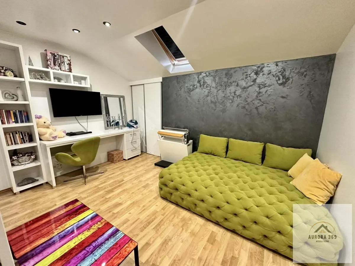 Prodaja, trosoban stan, 78m², Centar, Novi Sad