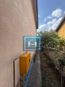 Prodaja, kuća, 160m², Trnava, Jagodina - image 74