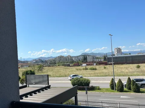 Rent, one bedroom apartment, 48m², Stari Aerodrom, Podgorica - image 8