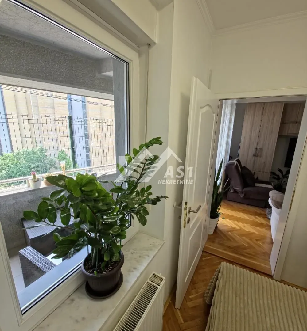 Izdavanje, dvosoban stan, 44m², Grbavica, Novi Sad Sve Podlokacije