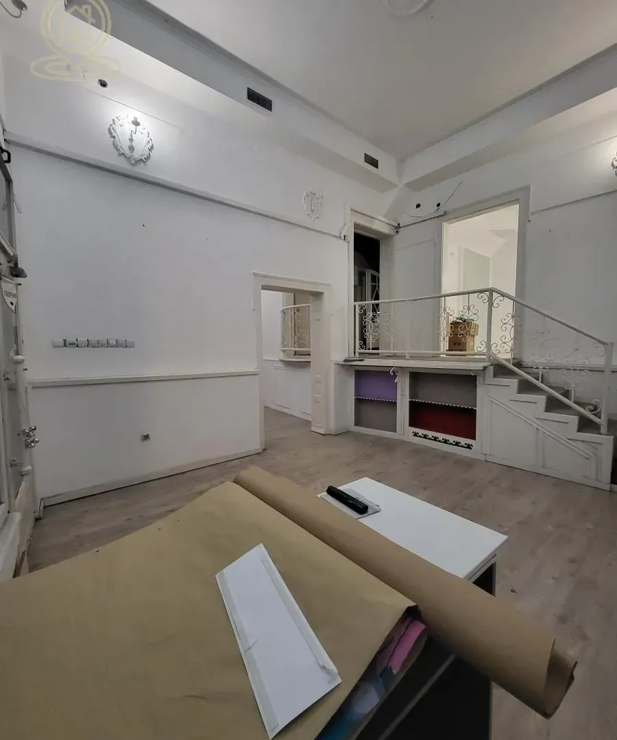 Rent, office space, 100m², Medijana, Niš