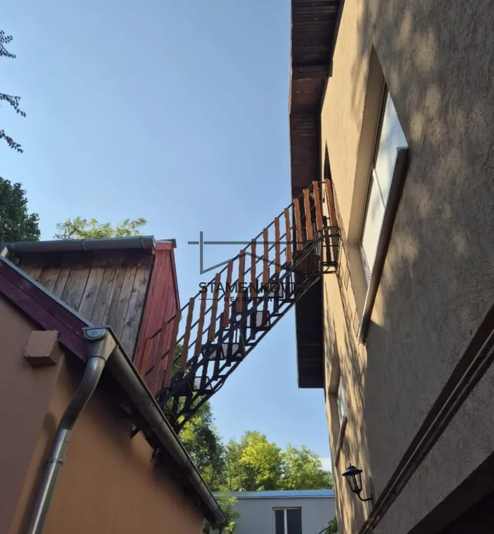 Prodaja, kuća, 220m², Sremski Karlovci, Novi Sad