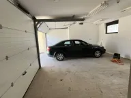 Izdavanje, kuća, 200m², Telep, Novi Sad Sve Podlokacije - image 11