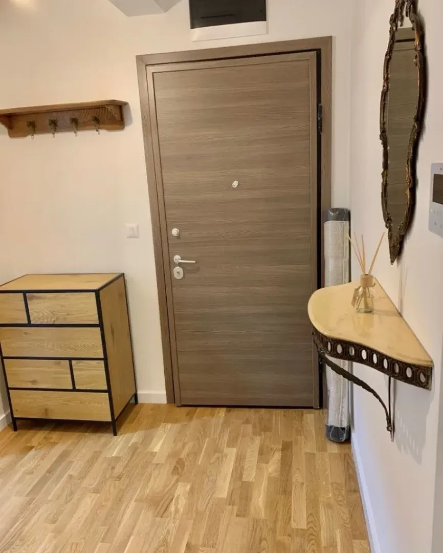 Izdavanje, jednosoban stan, 45m², Zabjelo, Podgorica