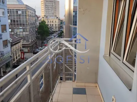 Izdavanje, trosoban stan, 94m², Centar, Novi Sad - image 9