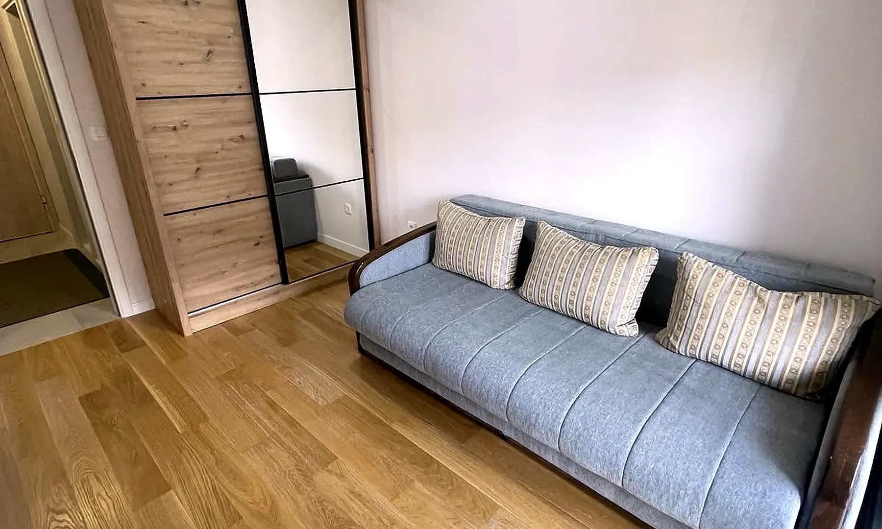 Rent, one bedroom apartment, 47m², Central Point, Podgorica