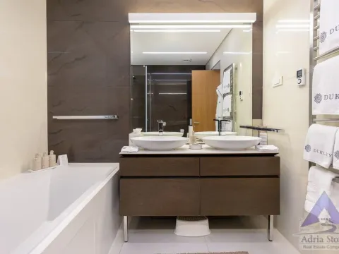 Prodaja, jednosoban stan, 97m², Zavala, Budva - image 17