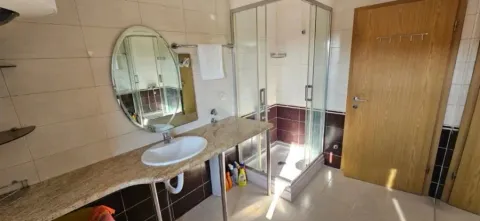 Rent, two bedroom apartment, 70m², Podgorica, Crna Gora - image 8