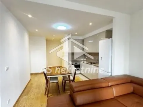 Izdavanje, trosoban stan, 81m², Savski Venac, Beograd - image 4