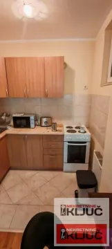 Izdavanje, jednosoban stan, 45m², Grbavica, Novi Sad Sve Podlokacije - image 6