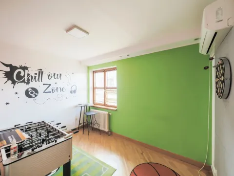 Sale, five bedroom apartment, 221m², Vračar Sve Podlokacije, Beograd - image 9