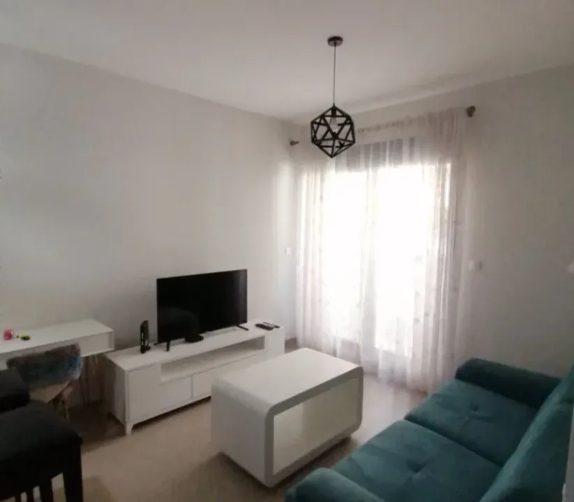 Rent, one bedroom apartment, 42m², Kalimanj, Tivat
