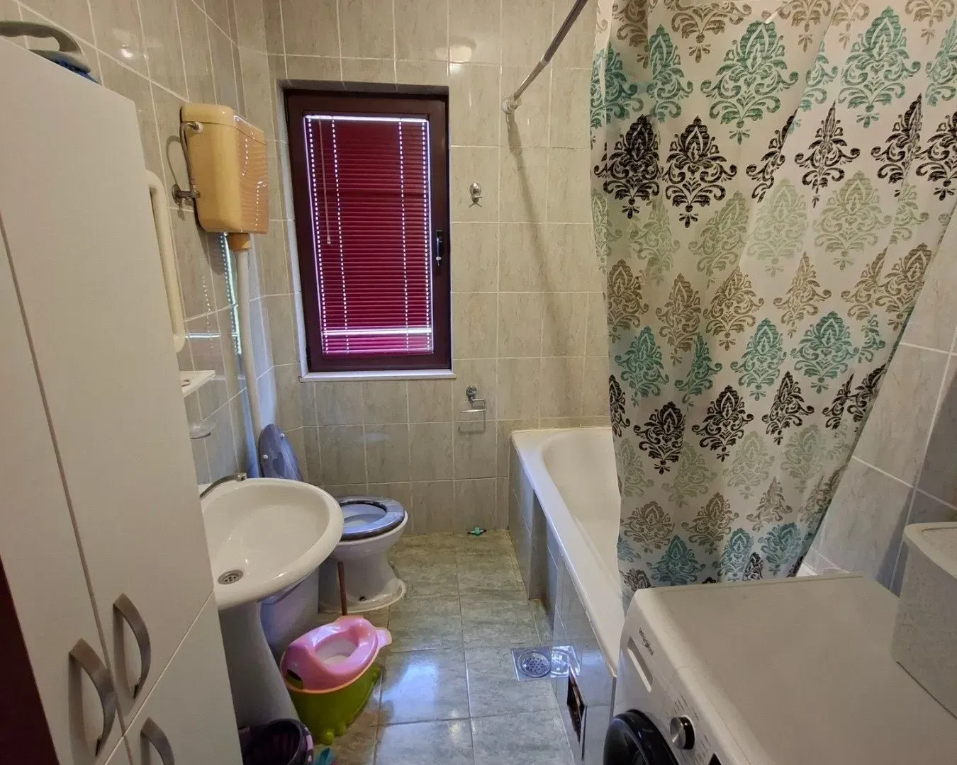 Rent, office space, 90m², Pobrežje, Podgorica