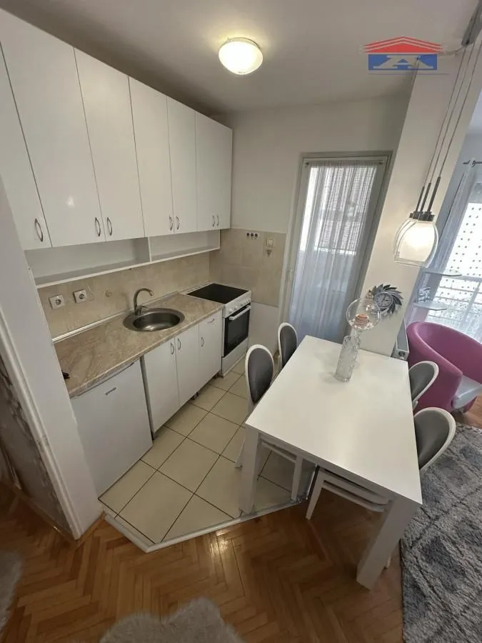 Prodaja, jednosoban stan, 36m², Novo naselje, Novi Sad
