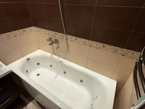 Prodaja, dvosoban stan, 70m², Pobrežje, Podgorica - image 10