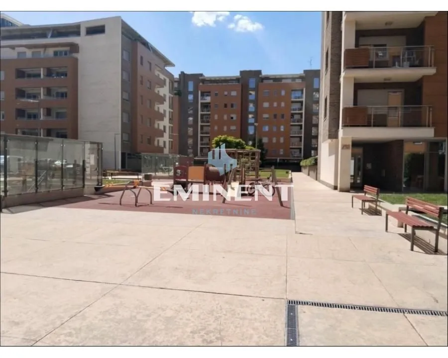 Izdavanje, dvosoban stan, 55m², Novi Beograd Blok 67, Novi Beograd Sve Podlokacije