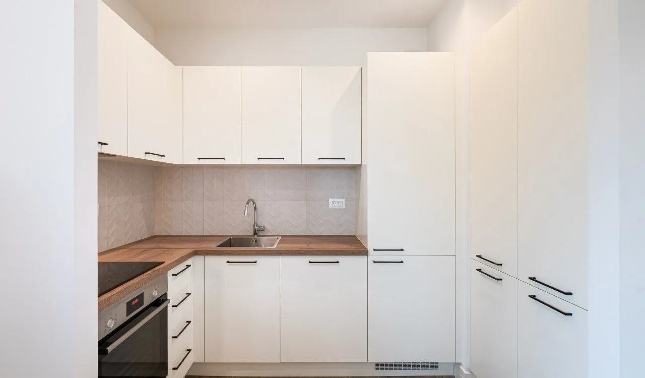 Prodaja, jednosoban stan, 87m², Luštica Bay, Tivat