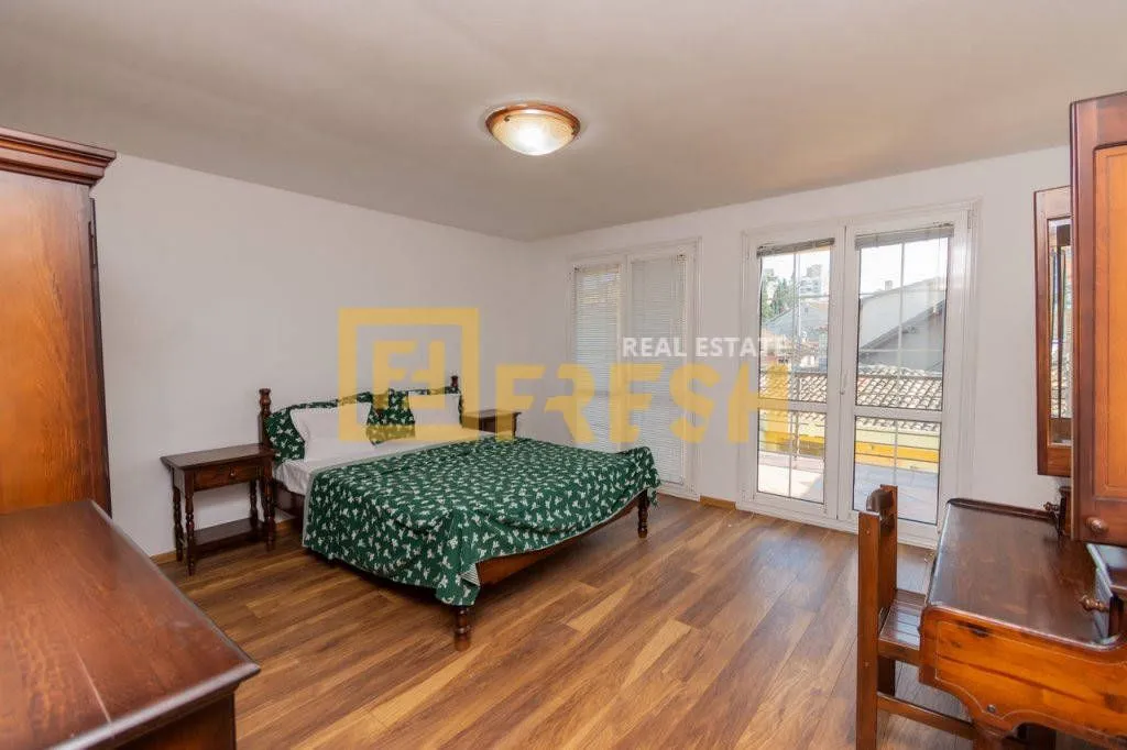 Sale, house, 100m², Stara Varoš, Podgorica
