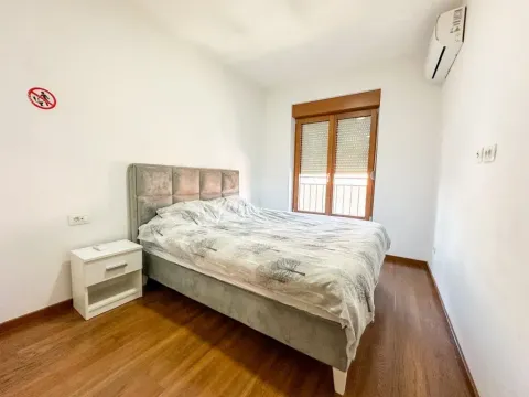 Izdavanje, dvosoban stan, 68m², Master Kvart, Podgorica - image 5