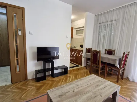 Rent, one bedroom apartment, 32m², Blok 9, Podgorica - image 3