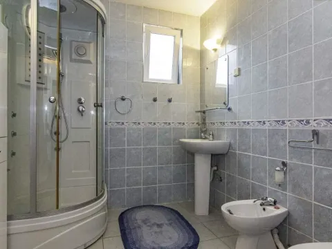 Sale, house, 400m², Danilovgrad, Crna Gora - image 16