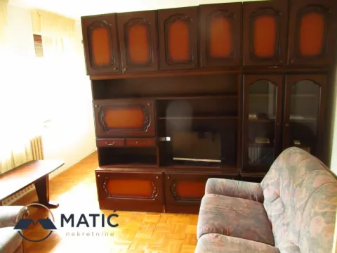 Izdavanje, trosoban stan, 59m², Novo naselje, Novi Sad