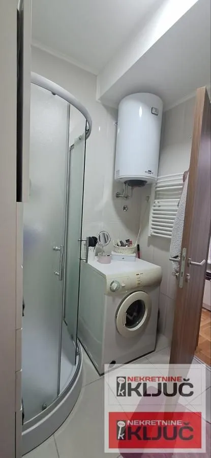 Prodaja, dvosoban stan, 50m², Nova Detelinara, Novi Sad Sve Podlokacije