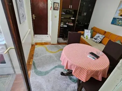Izdavanje, jednosoban stan, 26m², Karaburma, Palilula Sve Podlokacije - image 2