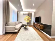 Izdavanje, dvosoban stan, 74m², Blok 9, Podgorica - image 1