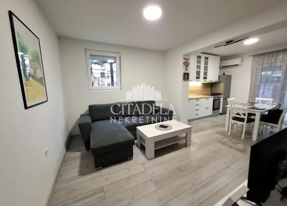 Prodaja, dvosoban stan, 57m², Bele Vode, Beograd