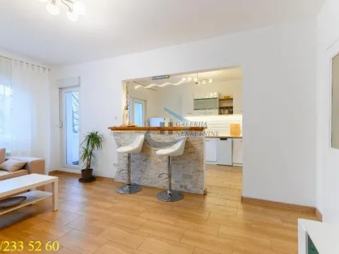 Prodaja, trosoban stan, 82m², Dušanovac, Voždovac Sve Podlokacije - image 10