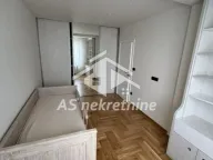 Izdavanje, četvorosoban stan, 90m², Crveni Krst, Beograd - image 8