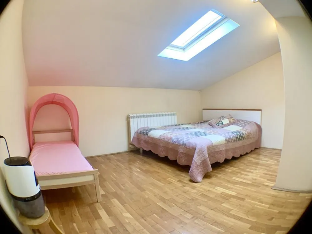 Prodaja, četvorosoban stan, 160m², Lion, Zvezdara Sve Podlokacije