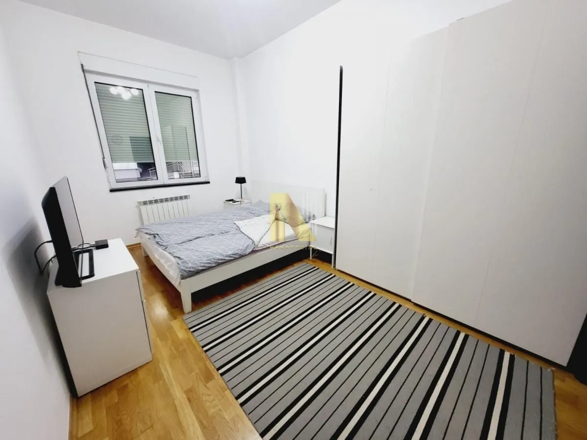 Sale, four bedroom apartment, 108m², Bulevar Oslobodjenja, Novi Sad Sve Podlokacije