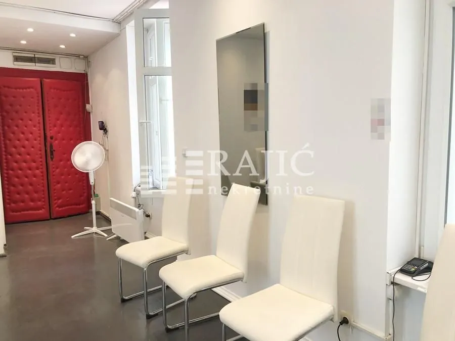 Izdavanje, dvosoban stan, 51m², Stari Grad, Beograd