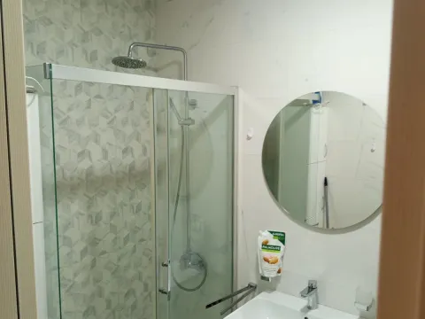 Izdavanje, jednosoban stan, 49m², Central Point, Podgorica - image 9