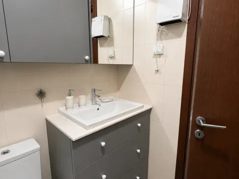 Rent, one bedroom apartment, 45m², Gorica C, Podgorica - image 9