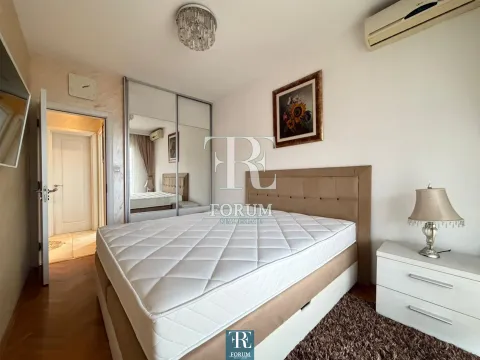 Izdavanje, dvosoban stan, 74m², Ljubović, Podgorica - image 7