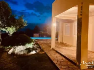 Sale, house, 270m², Kotor, Crna Gora - image 5