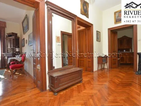 Prodaja, kuća, 250m², Savina, Herceg Novi - image 6