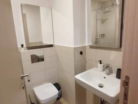 Rent, studio apartment, 35m², Budva, Crna Gora - image 10