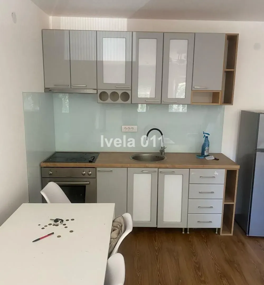 Prodaja, dvosoban stan, 46m², Julino Brdo, Beograd