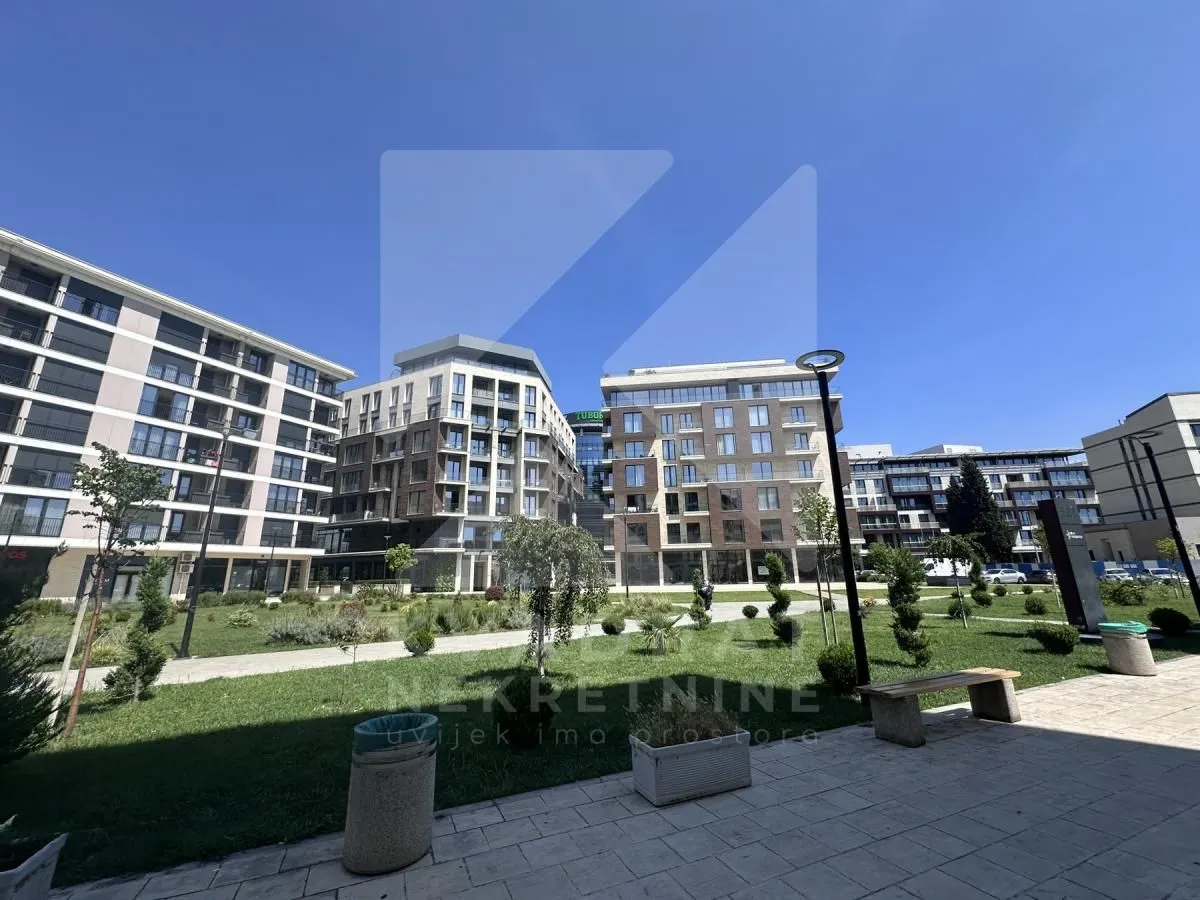 Rent, office space, 347m², Kruševac, Podgorica
