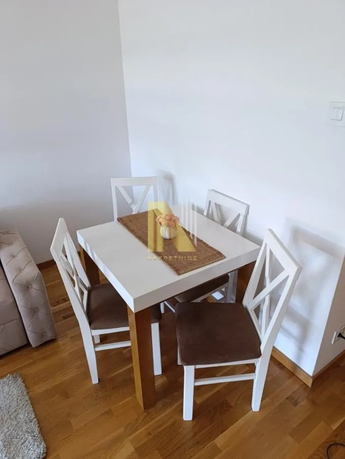 Izdavanje, jednosoban stan, 37m², Jugovićevo, Novi Sad Sve Podlokacije