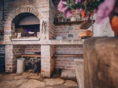 Sale, house, 300m², Krimovica, Kotor - image 3