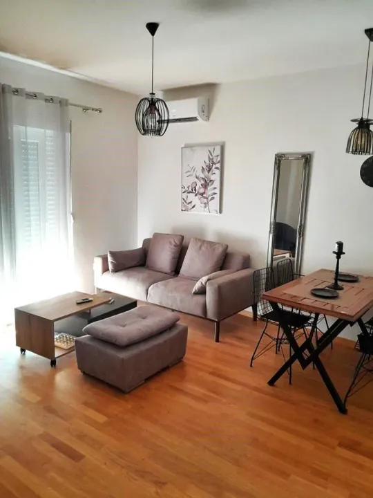 Rent, two bedroom apartment, 60m², Centar, Podgorica