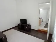 Rent, house, 178m², Surčin, Beograd - image 22